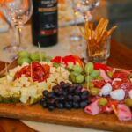Pairing Menorca’s Products: What to Combine with Cheese, Sobrasada and Gin