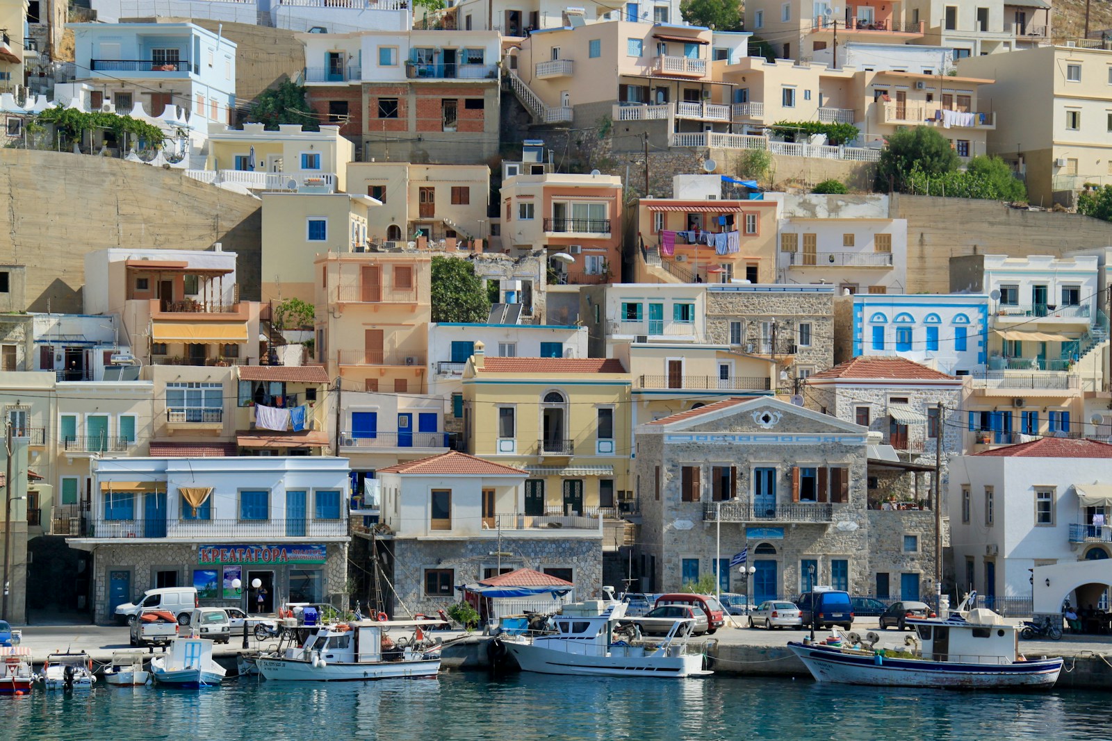 What to See in Mahón in One Day: Port, Market and Old Town