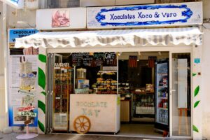 s’Aturadeta, the Go-To Minimarket in Menorca: Everything You Can Buy in One Stop